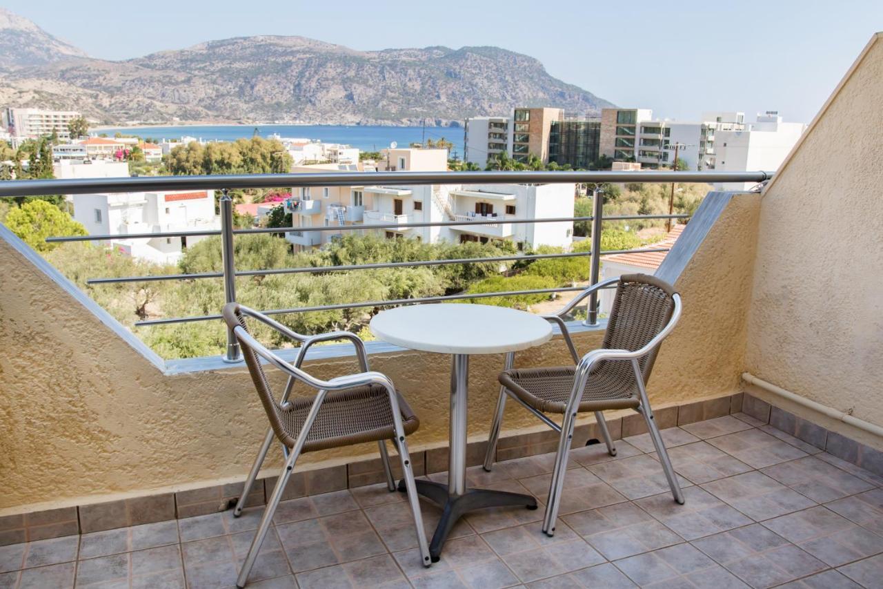 Panorama Hotel Karpathos Exteriör bild