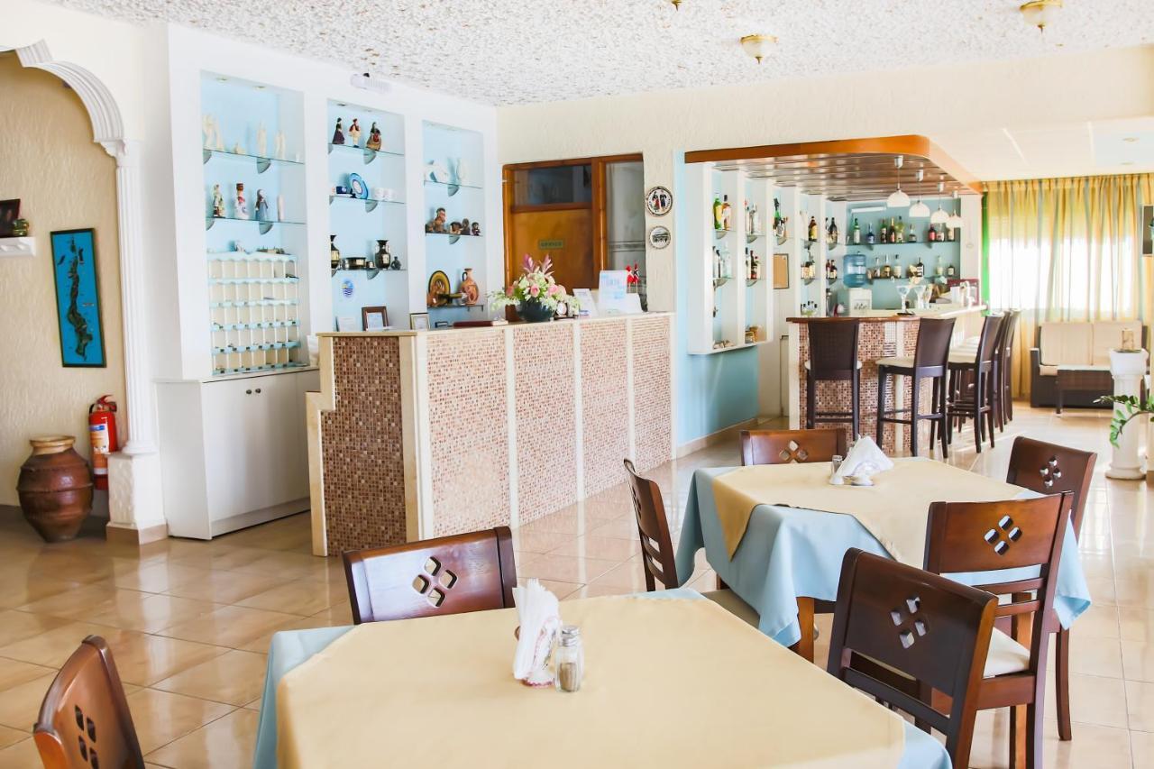 Panorama Hotel Karpathos Exteriör bild